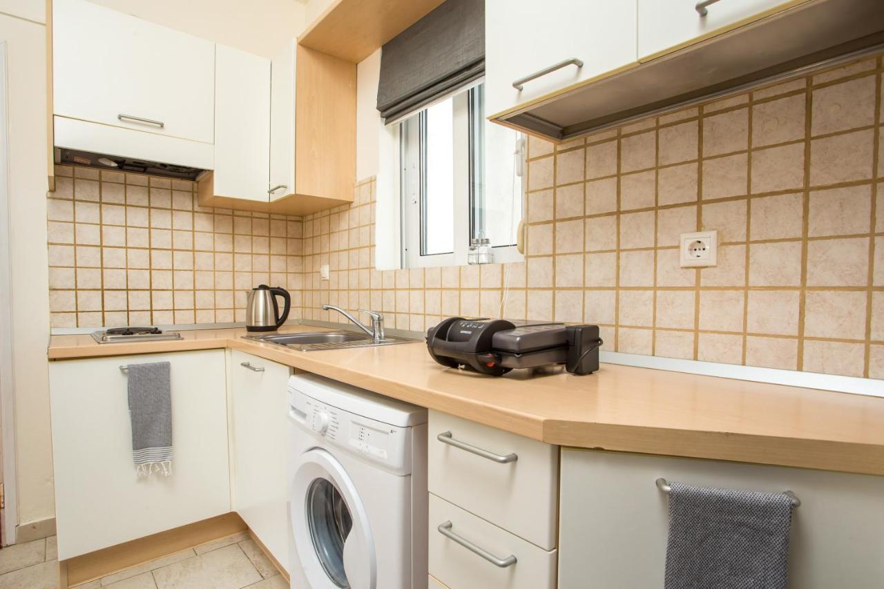 Economisa Apartments Lalyssos Eksteriør billede